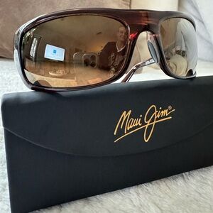 Maui Jim Peahi MJ202-10 Wrap Brown Sunglasses 65mm